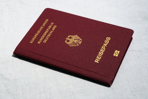 Rechtzeitig vor Reise - Gültigkeit der Reisedokumente prüfen
